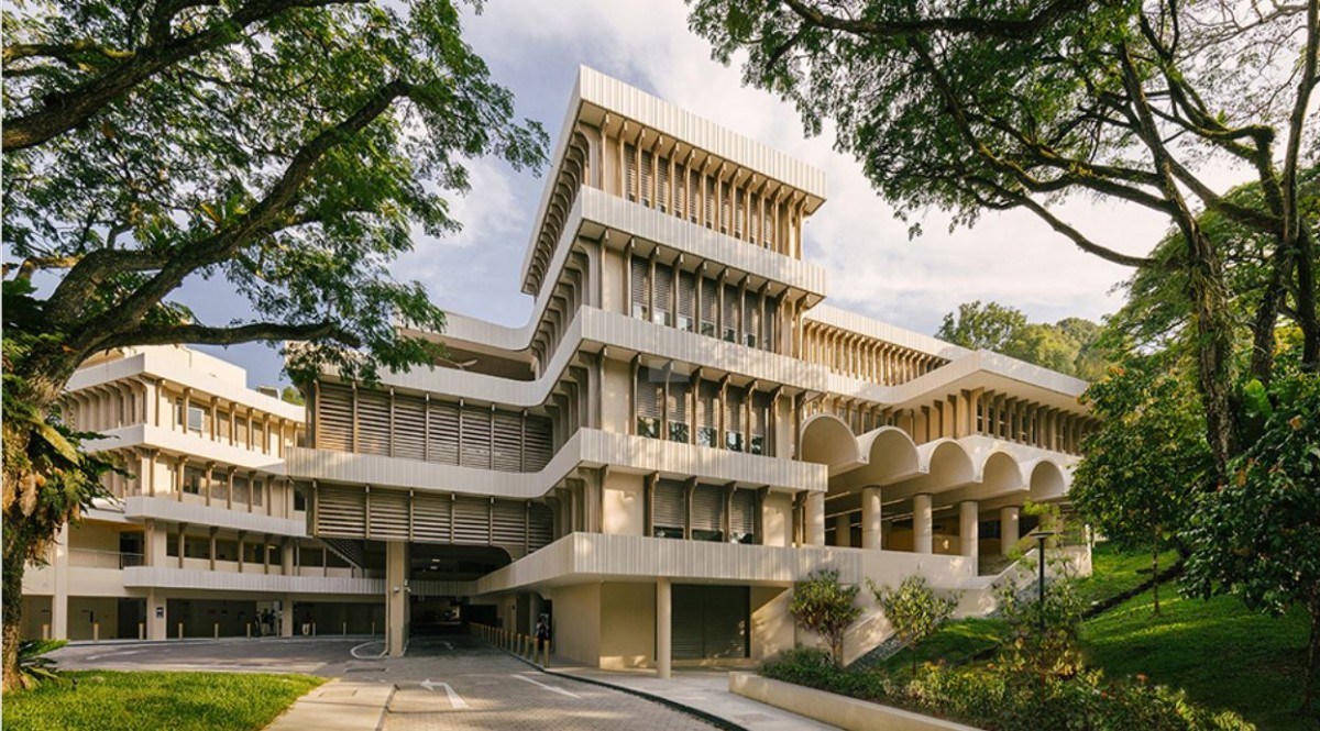National University of Singapore to sell US$500 million in PE and real estate funds: Bloomberg 